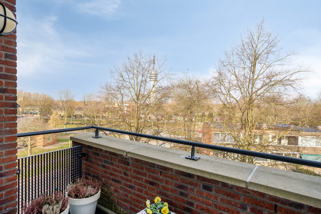 Foto 38 van Gerard Walschaplaan 30