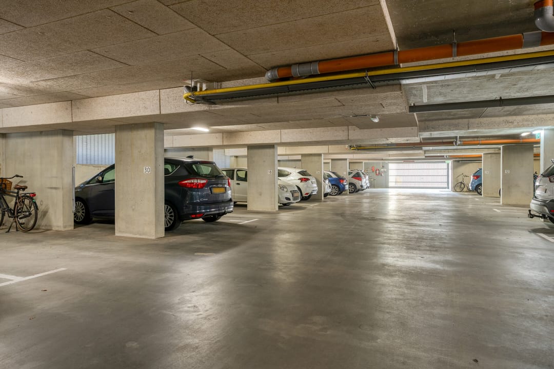 Foto 43 van Gerard Walschaplaan 30