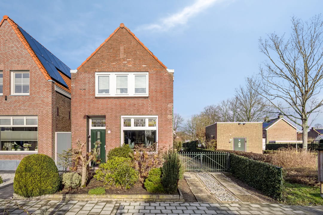 Photo 1 of Wouwseweg 156