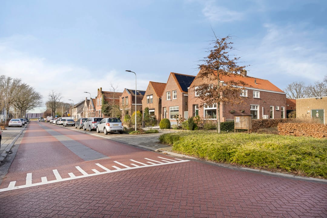 Photo 2 of Wouwseweg 156