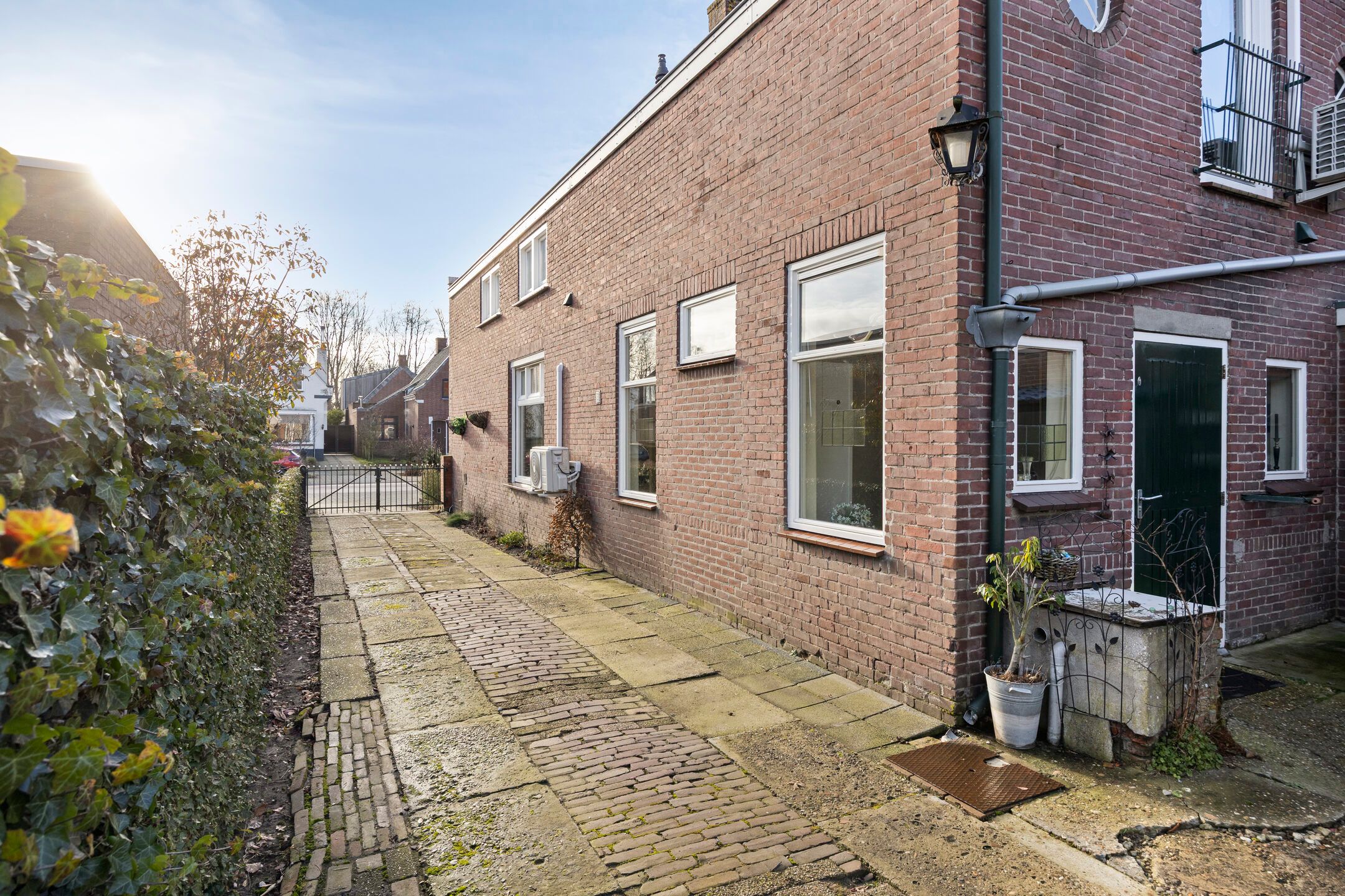 Photo 39 of Wouwseweg 156