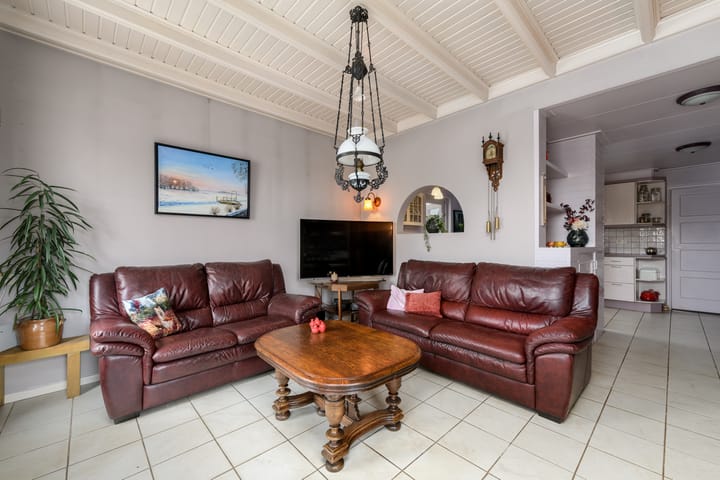 Foto 8 van Hoofdweg 68