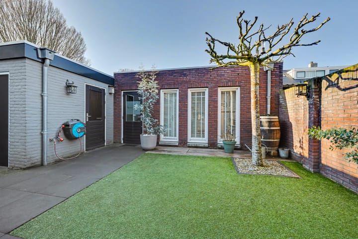 Foto 2 van Gagarinstraat 38