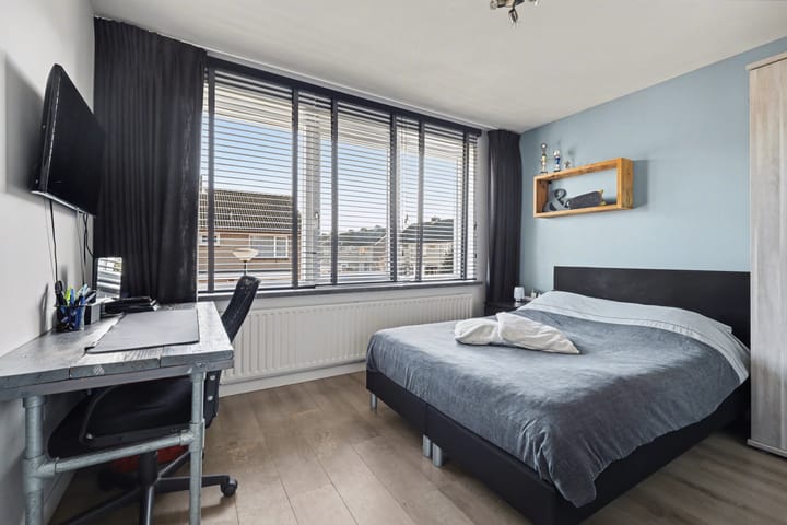 Foto 24 van Gagarinstraat 38