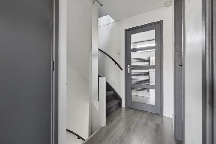 Foto 30 van Gagarinstraat 38