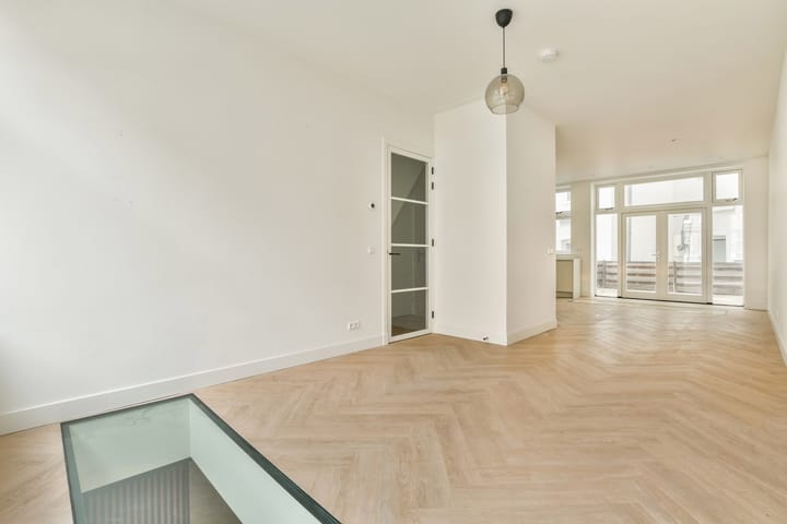 Foto 2 van Plantage Badlaan 6-H