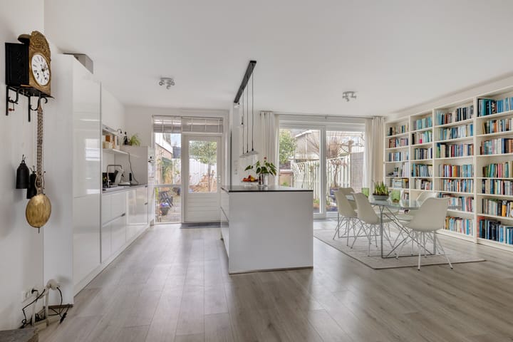 Foto 7 van Binnenlandse Baan 132