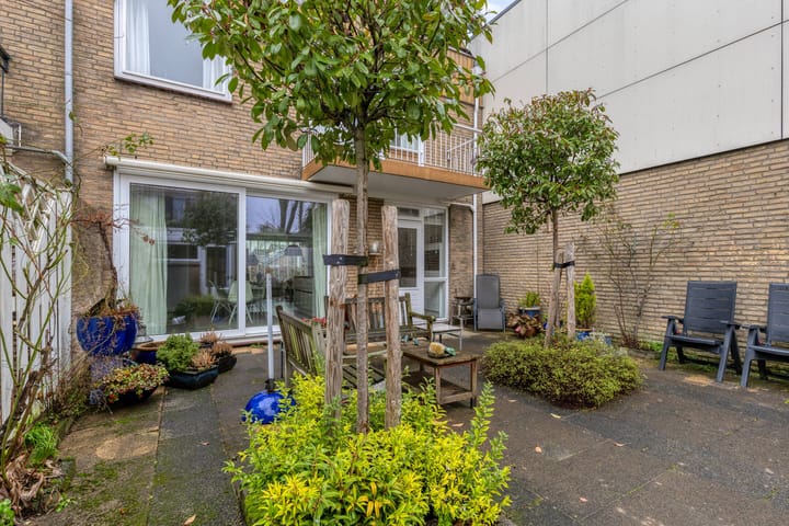 Foto 21 van Binnenlandse Baan 132