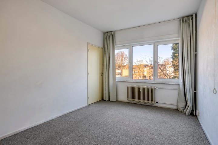 Photo 15 of Oranjeplein 88-B