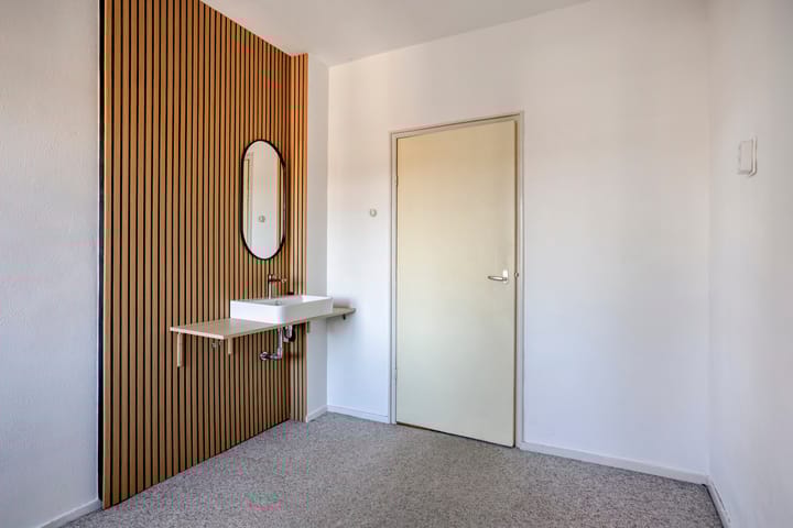 Photo 17 of Oranjeplein 88-B