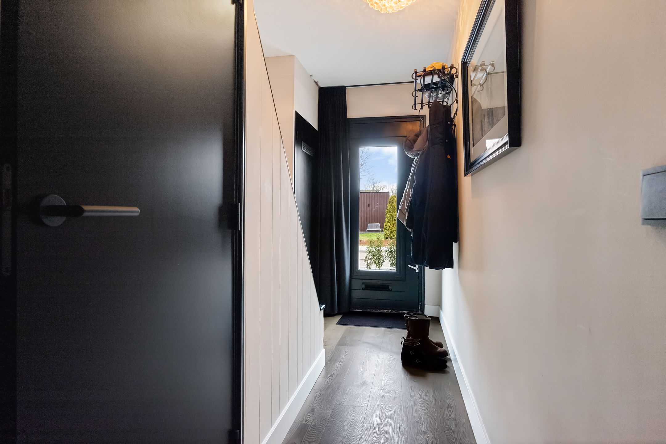 Photo 12 of Irenestraat 10
