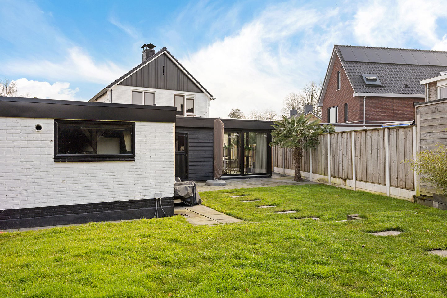 Photo 44 of Irenestraat 10