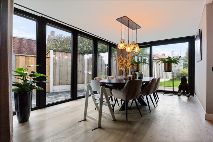 Foto 4 van Irenestraat 10