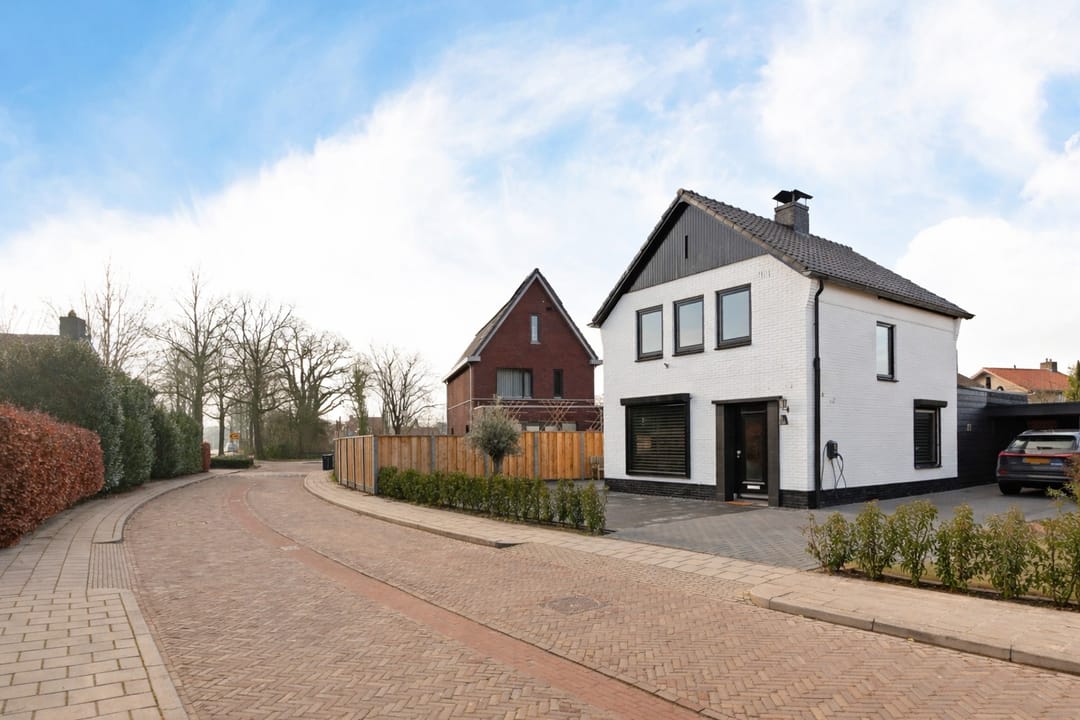 Photo 7 of Irenestraat 10
