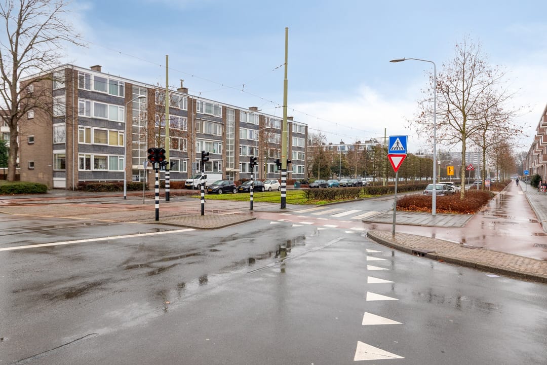 Foto 32 van Monseigneur van Steelaan 13