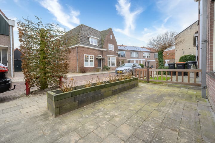 Foto 28 van Burgemeester Schoutsenstraat 13