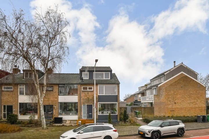 Photo 2 of Legmeerdijk 34