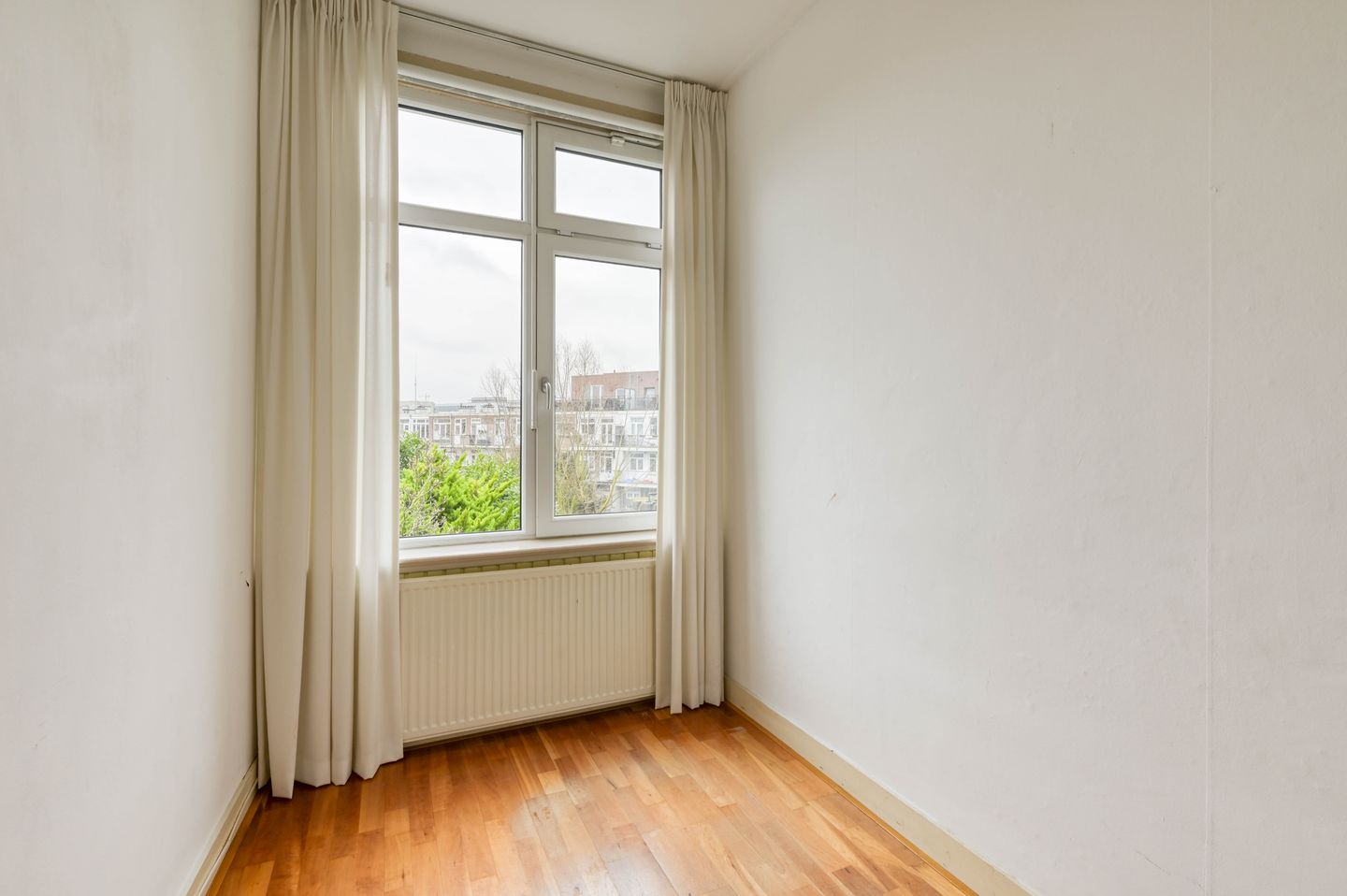 Foto 44 van Juliana van Stolberglaan 197