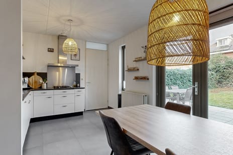 Eifel 20 tertiary image