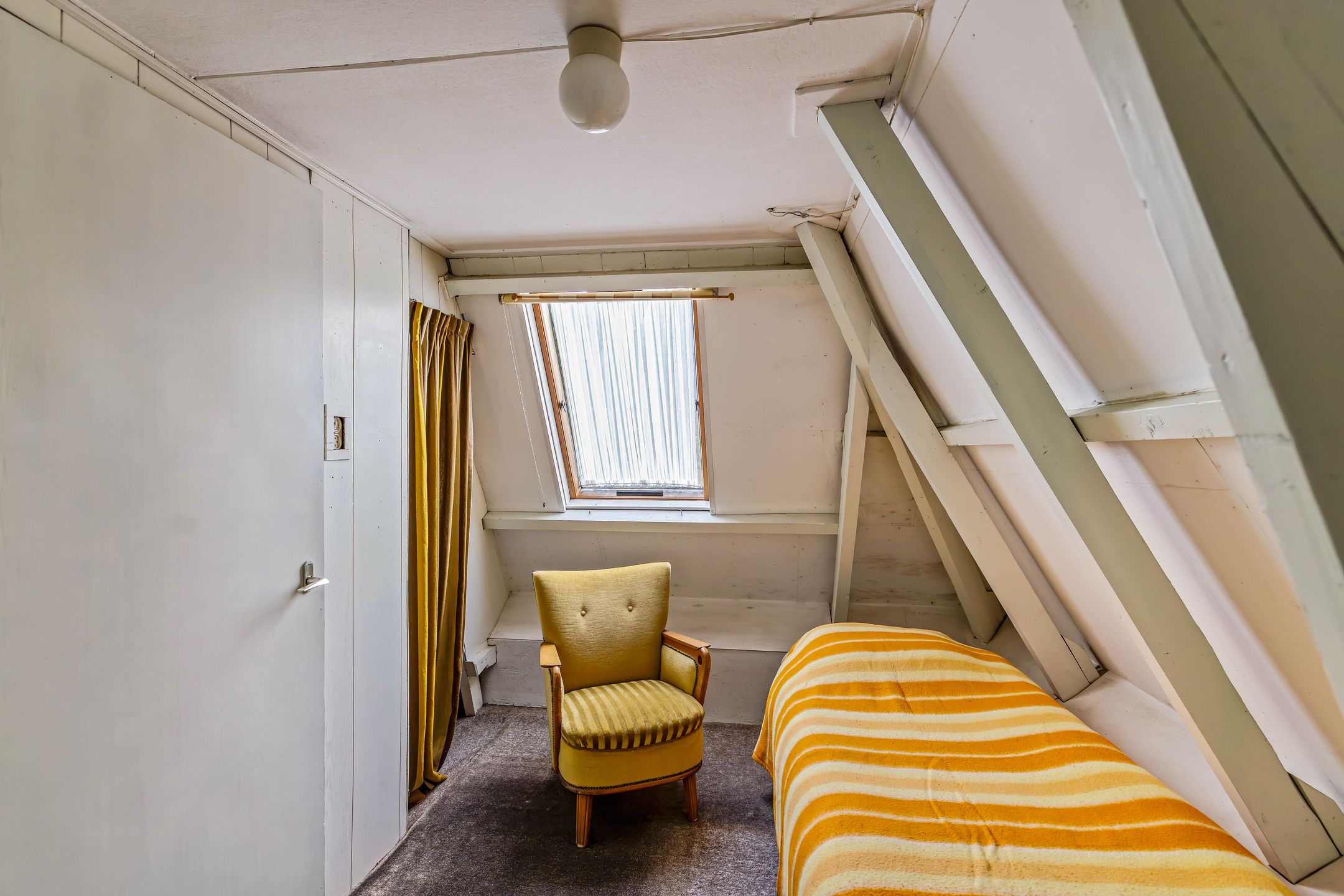 Foto 33 van Oosterstraat 65