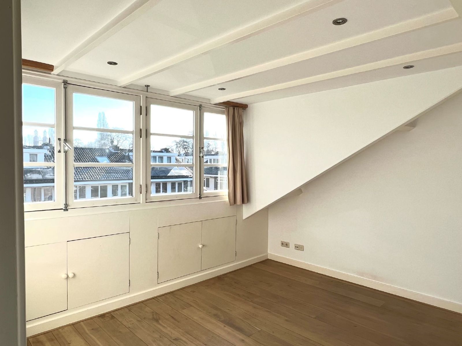 Foto 24 van Mr. Rendorplaan 5