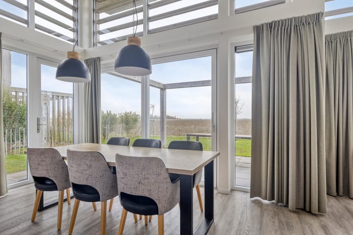 Photo 11 of Strandloper 65