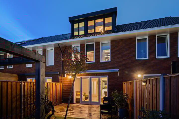 Photo 2 of Don Carlosstraat 7