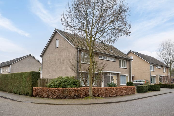 Schoolstraat 8