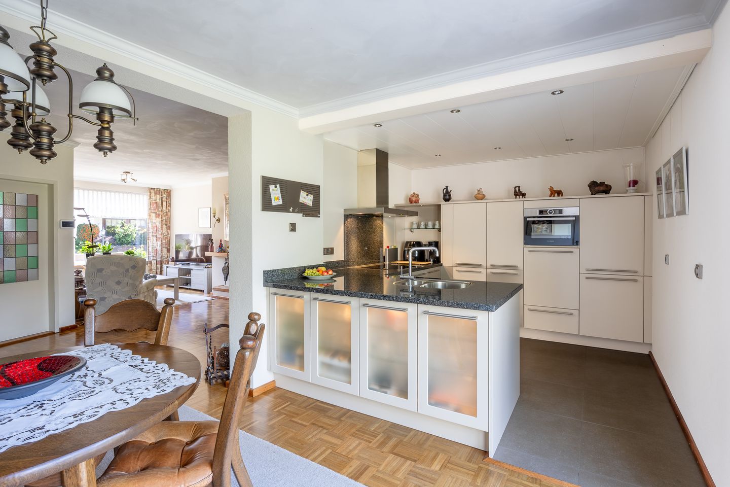 Foto 14 van Allegrostraat 46