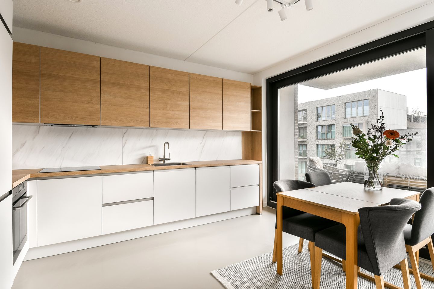 Foto 10 van Nydia Ecurystraat 47