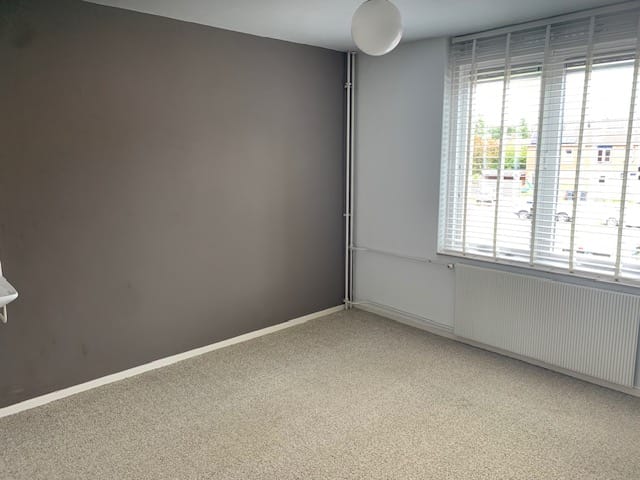 Photo 8 of Oudgenoegstraat 41