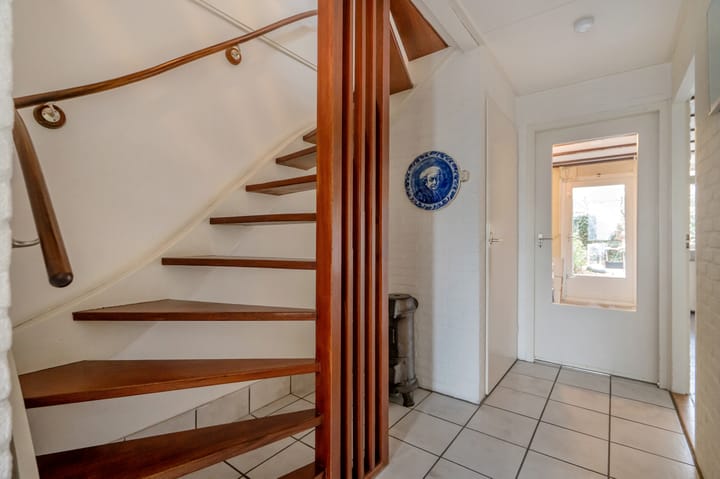 Foto 8 van Van der Maasstraat 3