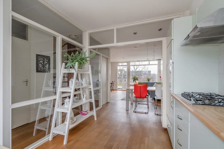 Foto 26 van Van der Maasstraat 3