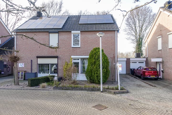 Maria van Bourgondiëstraat 16 main image