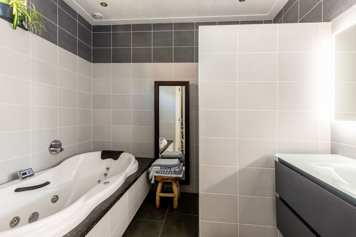 Photo 14 of Jorisakkerstraat 6-A