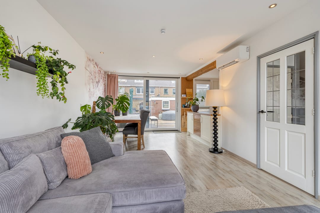 Foto 11 van Lippestraat 7