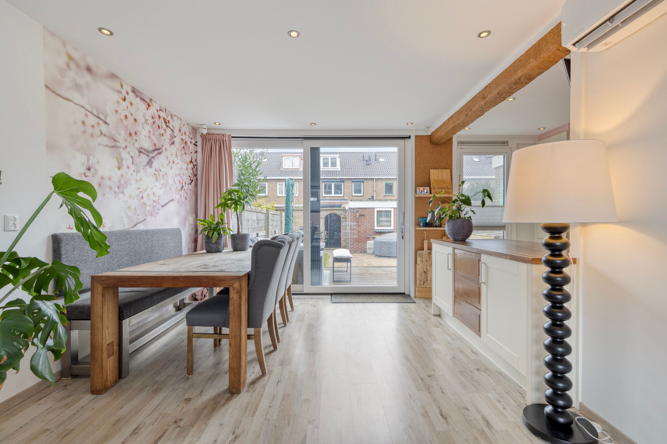 Foto 12 van Lippestraat 7