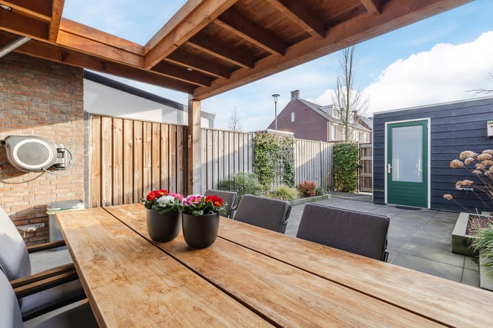 Foto 5 van Isidorusplein 9