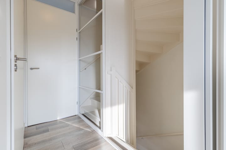 Foto 21 van Isidorusplein 9