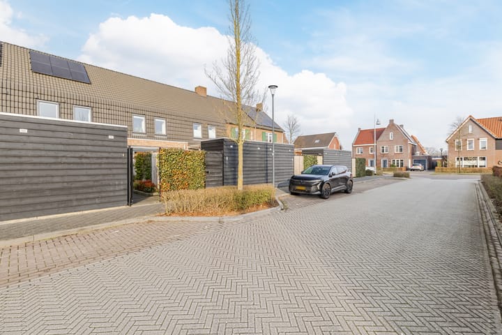 Foto 44 van Isidorusplein 9