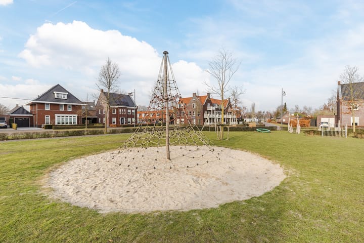 Foto 47 van Isidorusplein 9