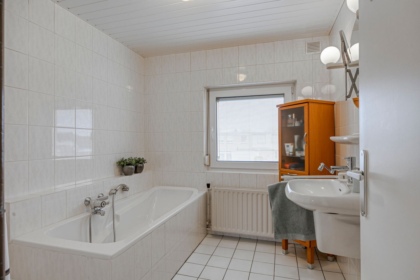 Photo 19 of Rembrandtstraat 3