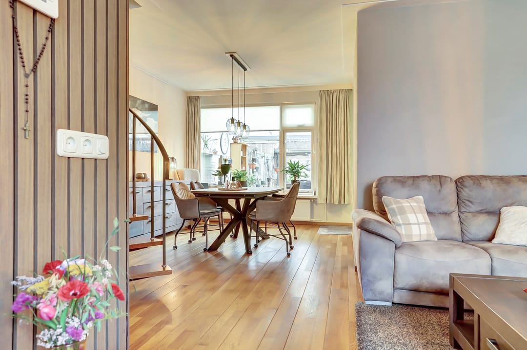 Foto 8 van De Voren 2