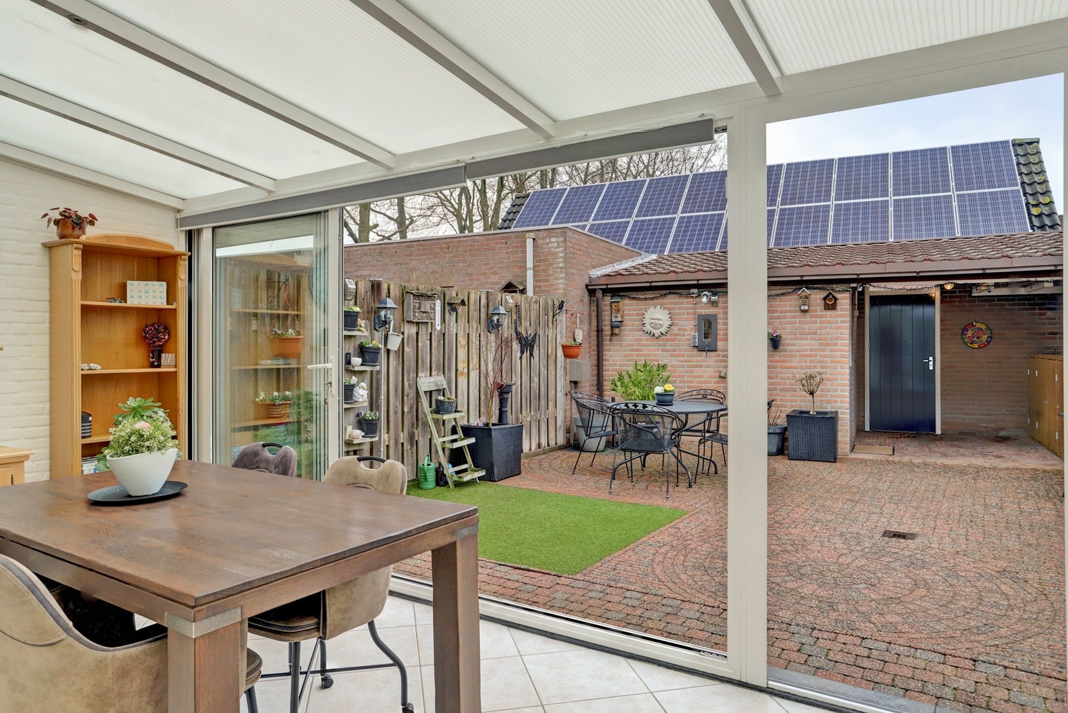 Foto 18 van De Voren 2