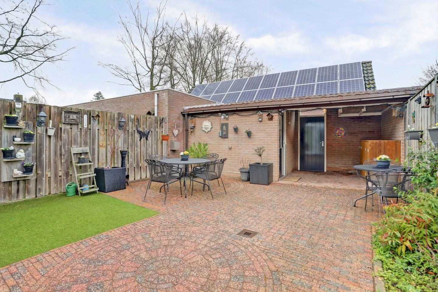 Foto 35 van De Voren 2