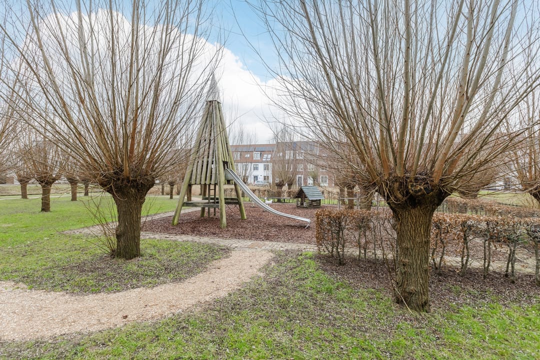 Foto 82 van Adriaan Morriënlaan 17