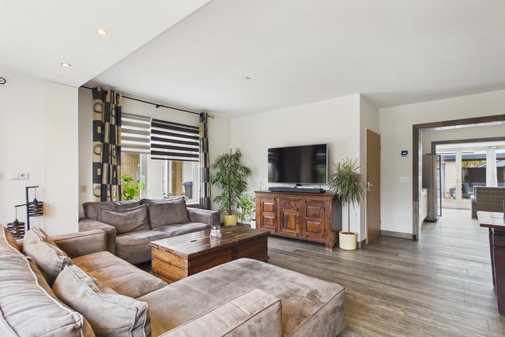 Photo 12 of Populierenstraat 53