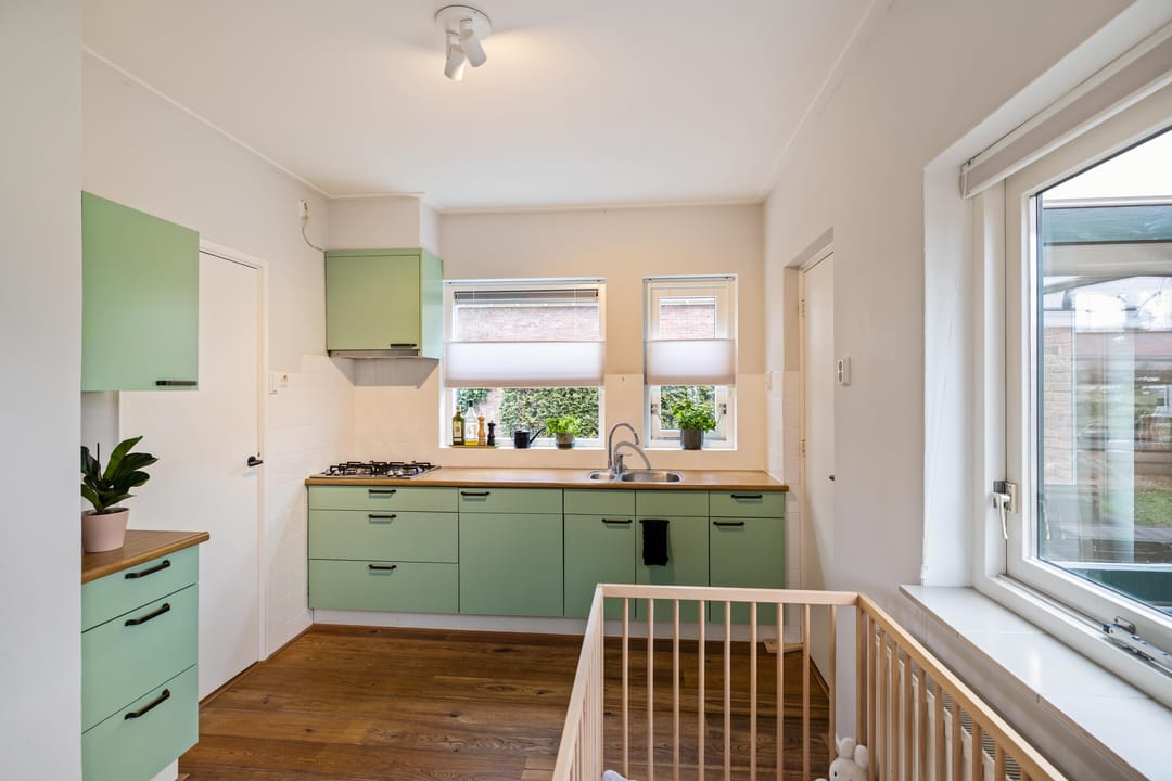 Foto 13 van S.A. Haadsmastraat 12