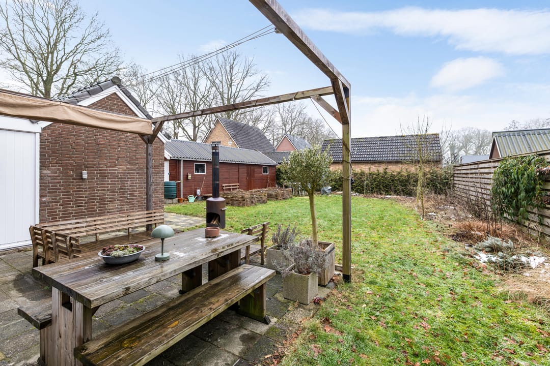 Foto 37 van S.A. Haadsmastraat 12