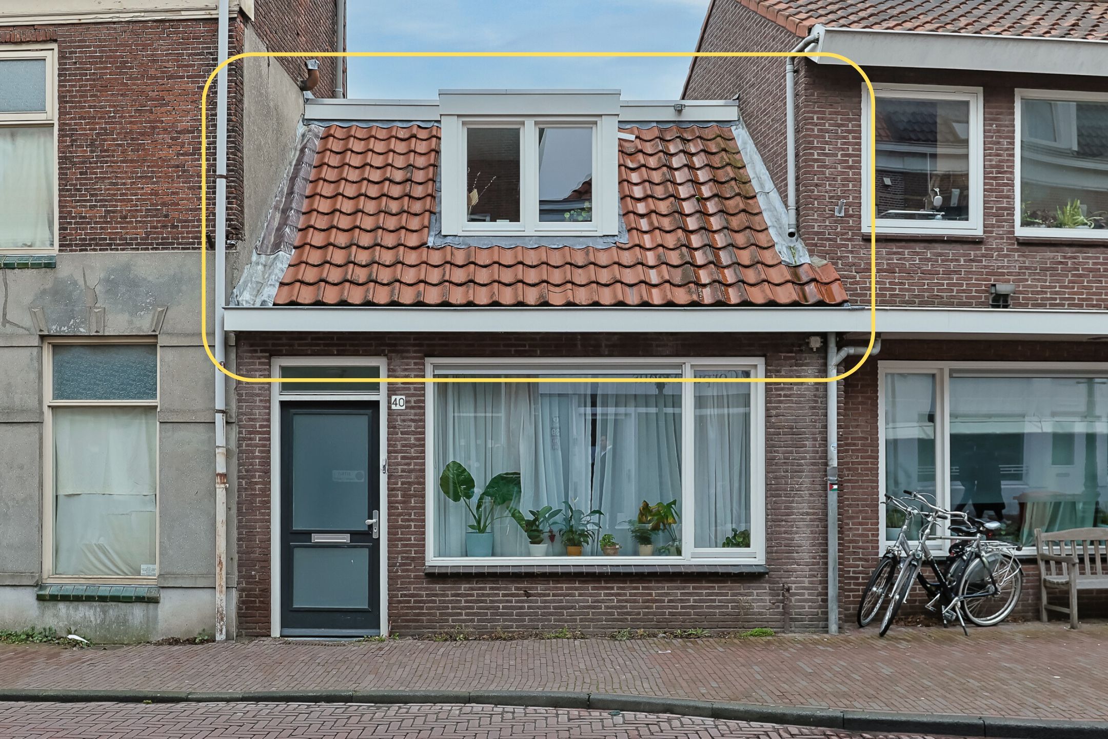 Vergeet-mij-nietstraat 12, Leiden